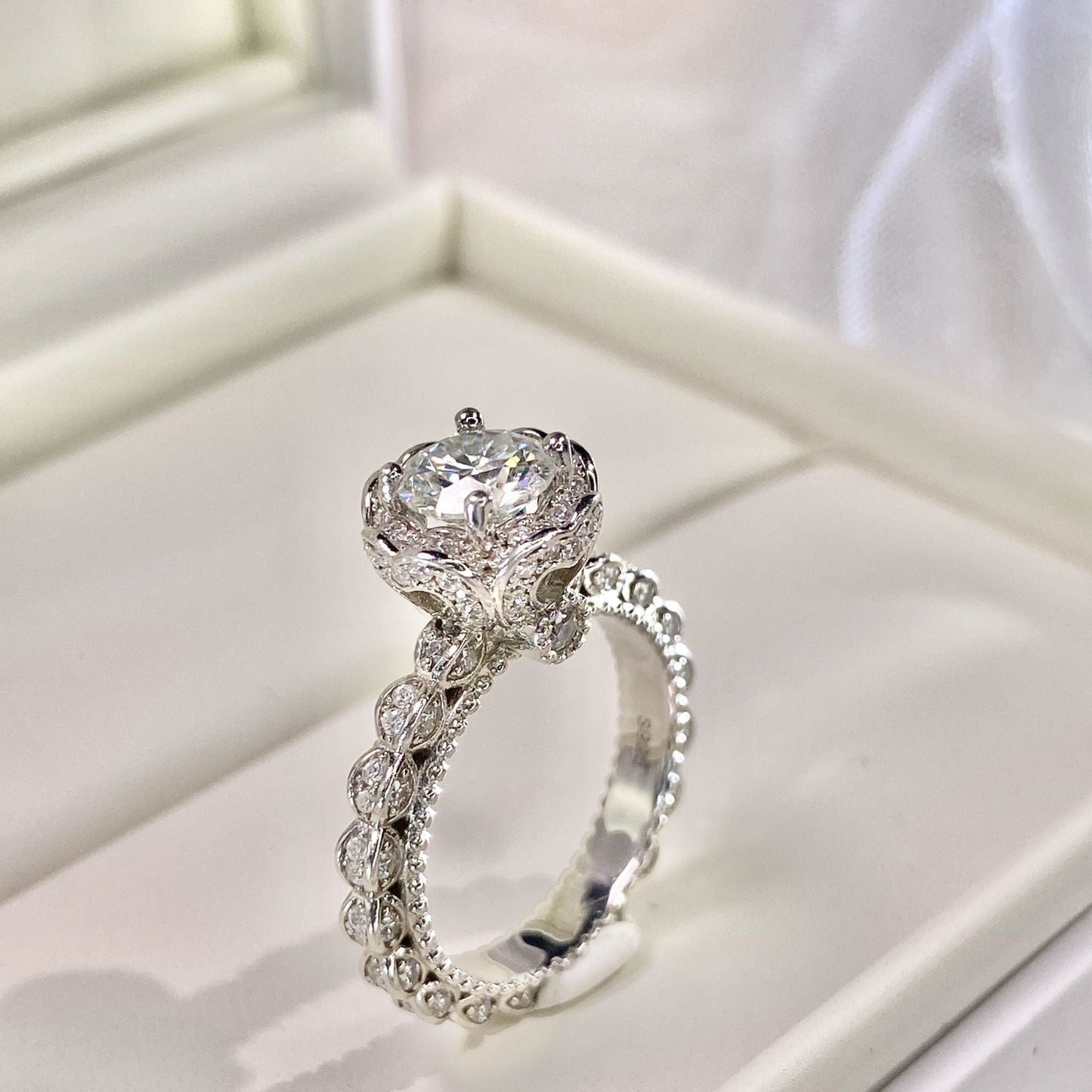 BEEUYOO(Rose Garden)925 Sterling Silver Moissanite rings