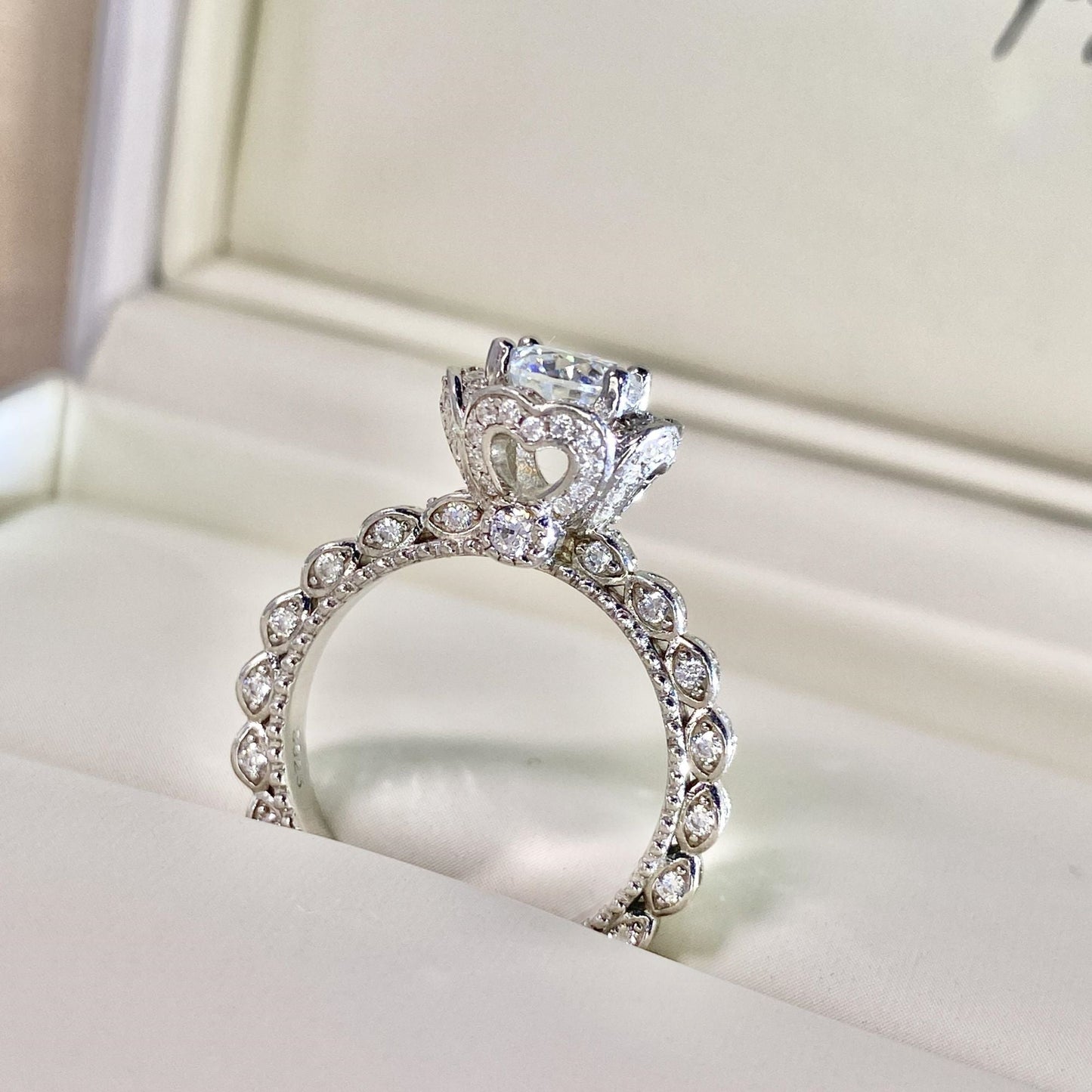 BEEUYOO(Rose Garden)925 Sterling Silver Moissanite rings