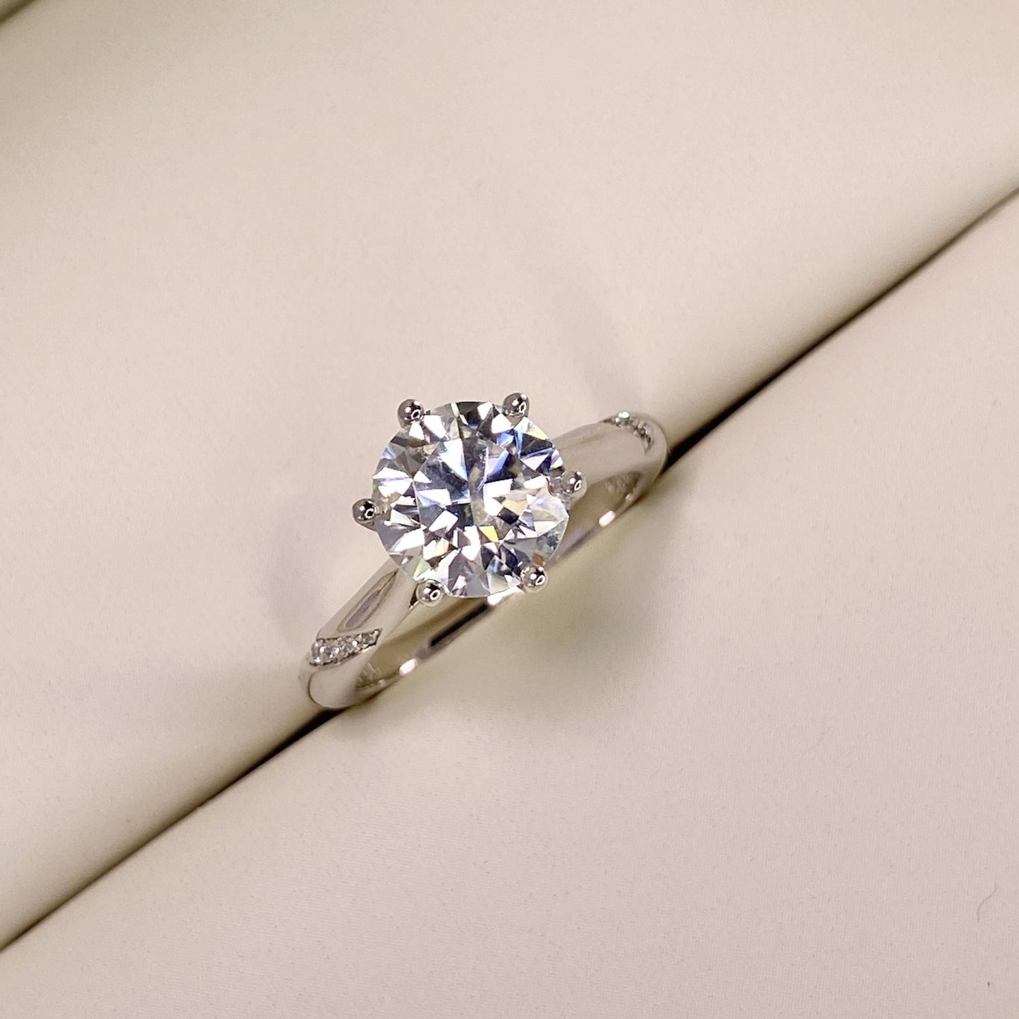 BEEUYOO 925 Sterling Silver Moissanite rings