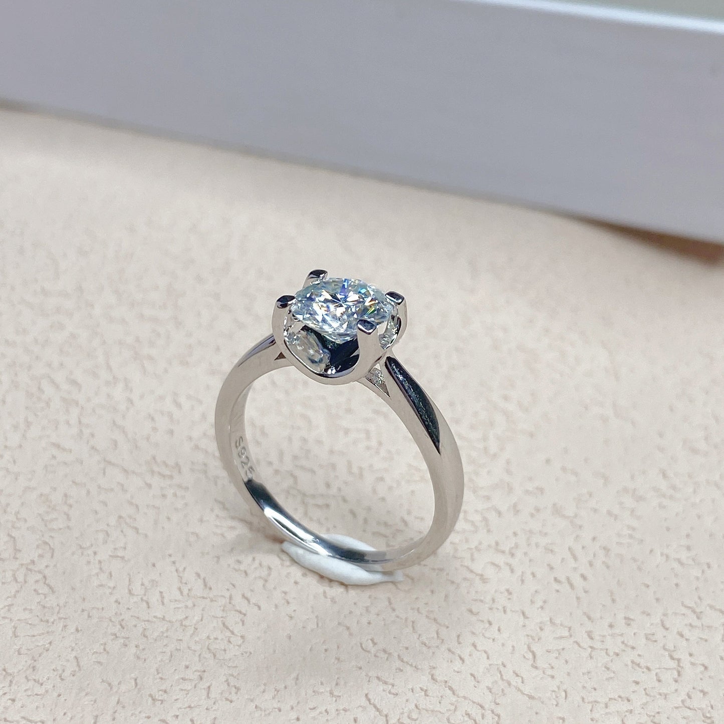 BEEUYOO 925 Sterling Silver Moissanite rings
